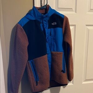 The North Face Black, Blue, and Brown Fleece Jacket for Boys